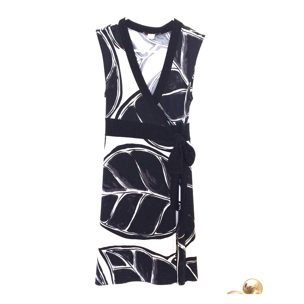Pretty WHBM Wrap Top/Tunic